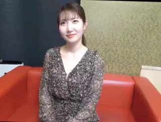 【V888AV】约了个蓝裙妹子TP啪啪，舌吻调情穿上黑丝69口交互舔，骑乘大力猛呻吟诱人